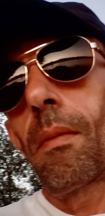 Perfil de Théophile